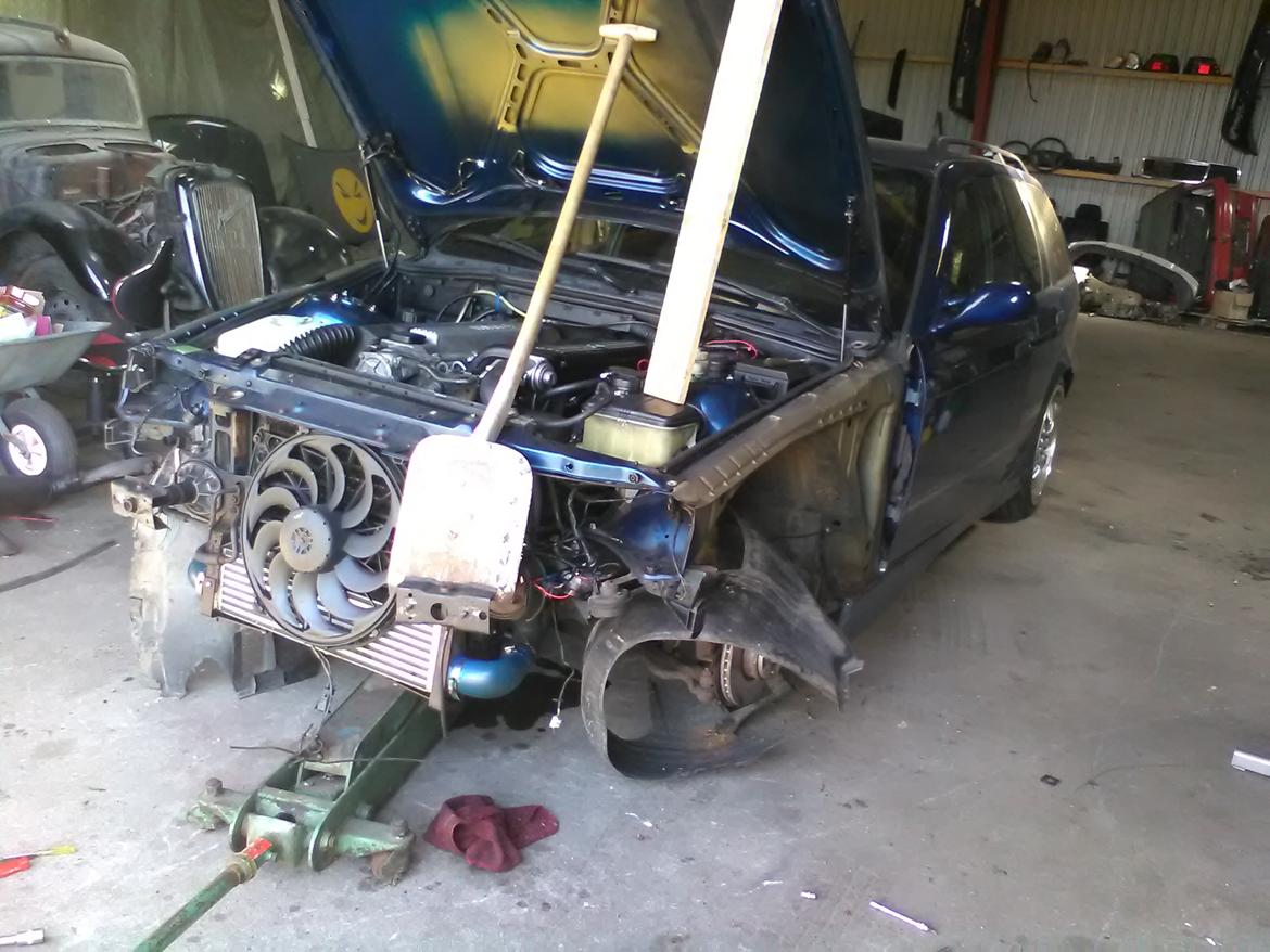 BMW E36 325 Tds Van SOLGT billede 11