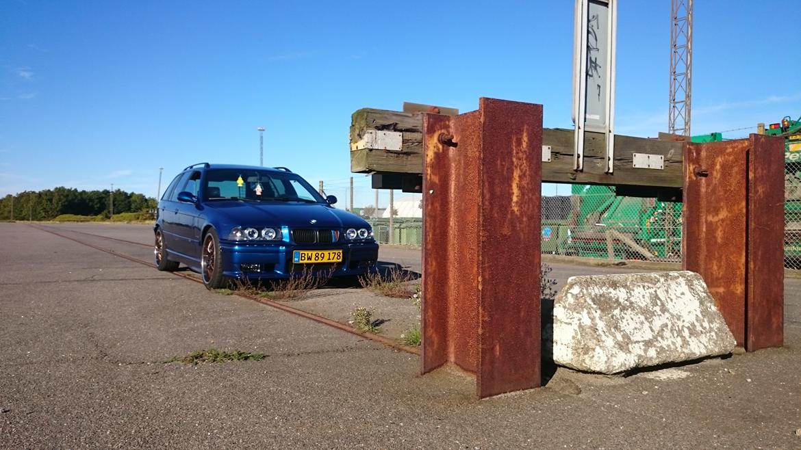 BMW E36 325 Tds Van SOLGT billede 2