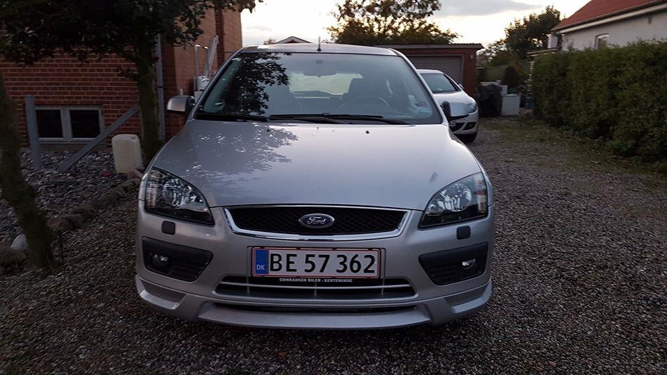 Ford Focus 2.0 SPORT 3 dørs billede 2