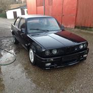 BMW E30 320 m52b28