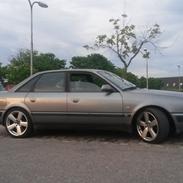 Audi 100 2,6 aut.