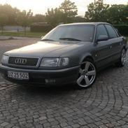 Audi 100 2,6 aut.