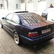 BMW e36 325i Coupe