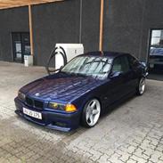 BMW e36 325i Coupe
