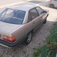 Audi 100 (44, 44Q, C3)