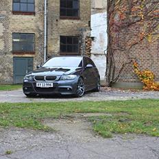 BMW e90 330d lci M-sport
