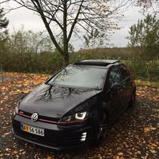 VW Golf 7 GTI performance