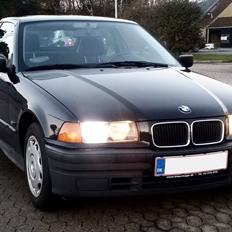 BMW 316i Compact E36 / 5