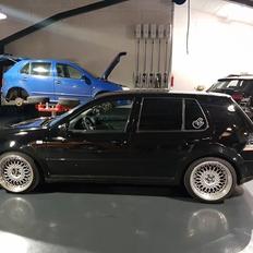 VW GOlF IV 