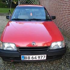 Opel Kadett E 1.4i