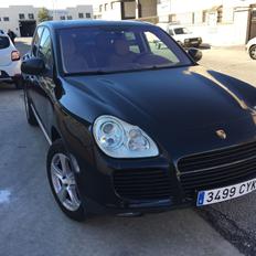 Porsche Cayenne Turbo