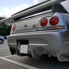 Nissan Skyline R33 GTR