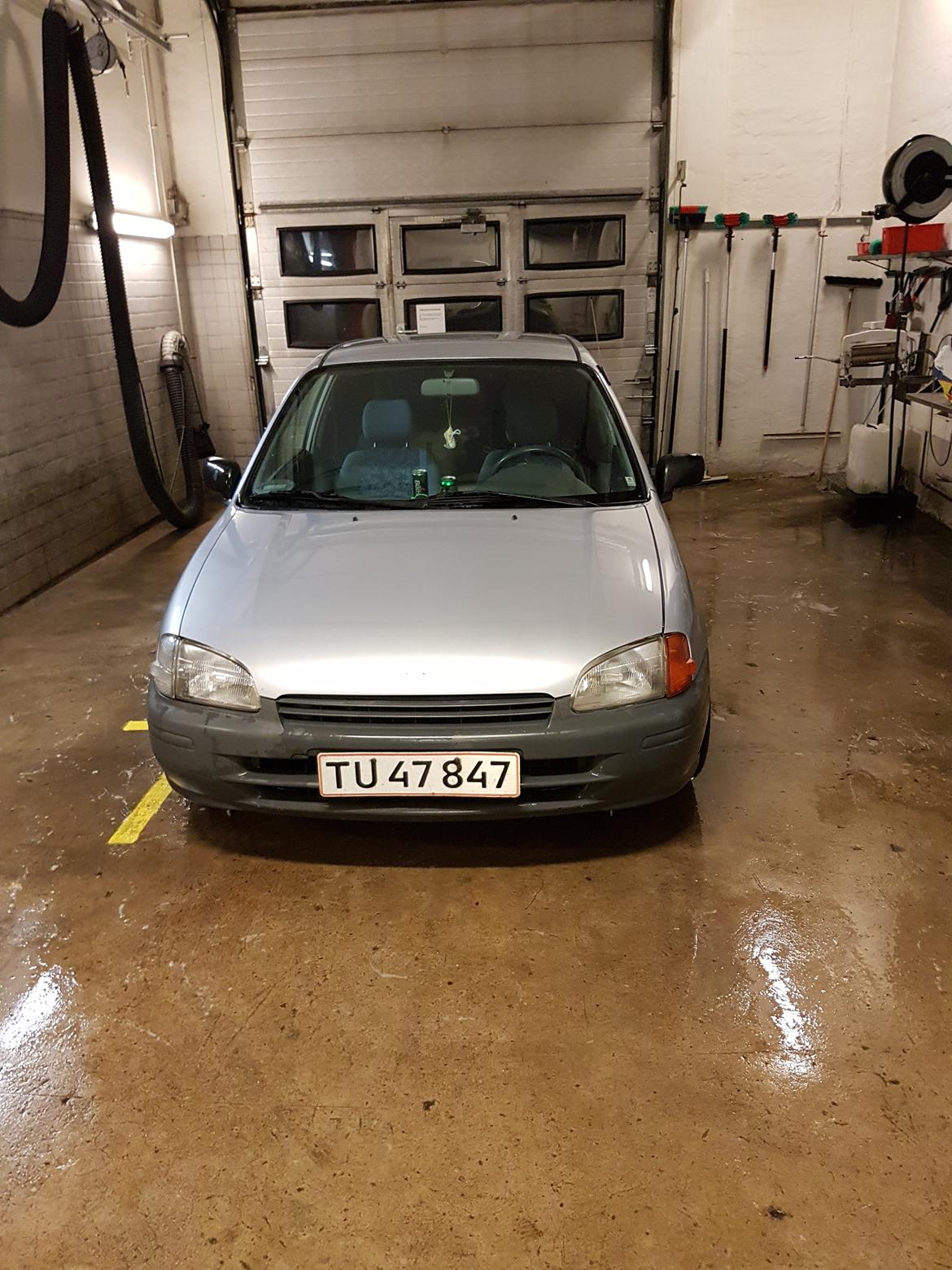 Toyota starlet billede 1