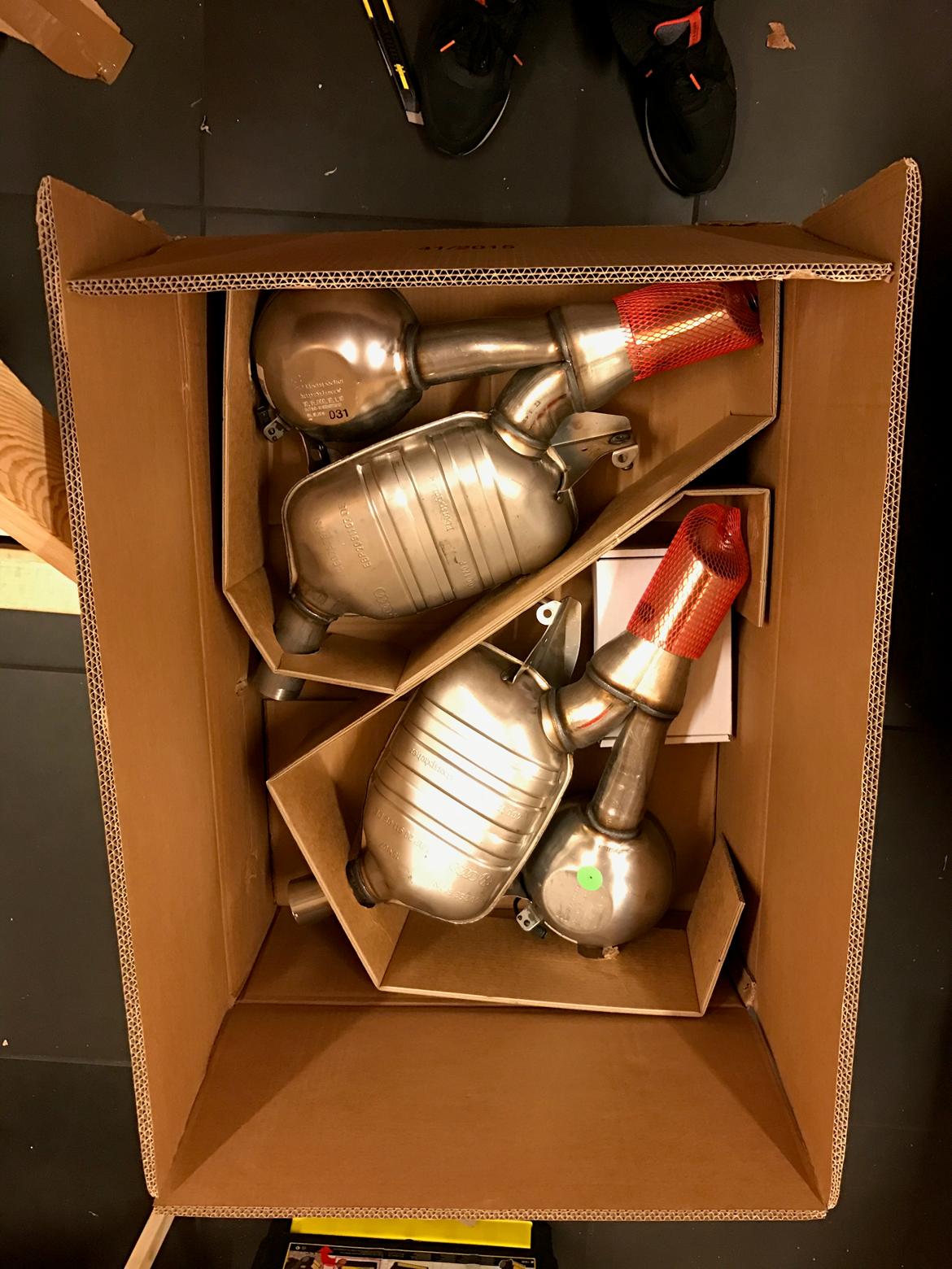 Audi A6 2.0 TDI - Audi active sound system dobbelt udstødning på vej billede 16