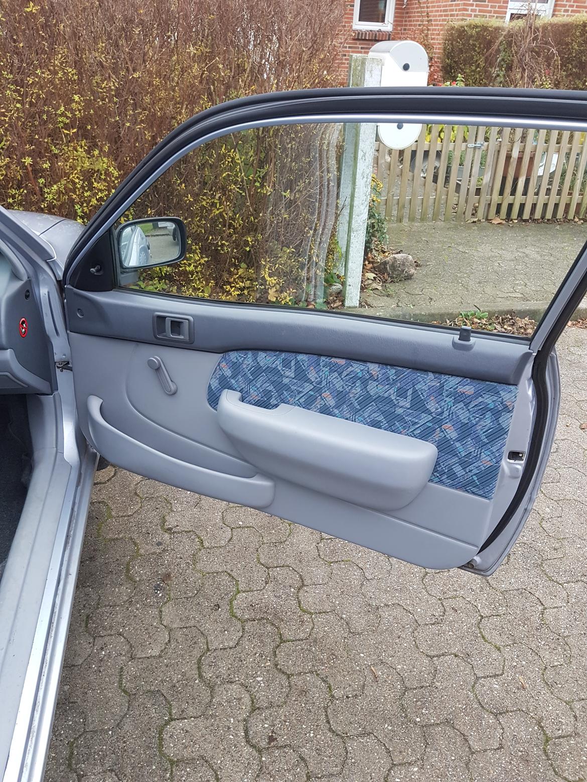 Toyota starlet billede 7