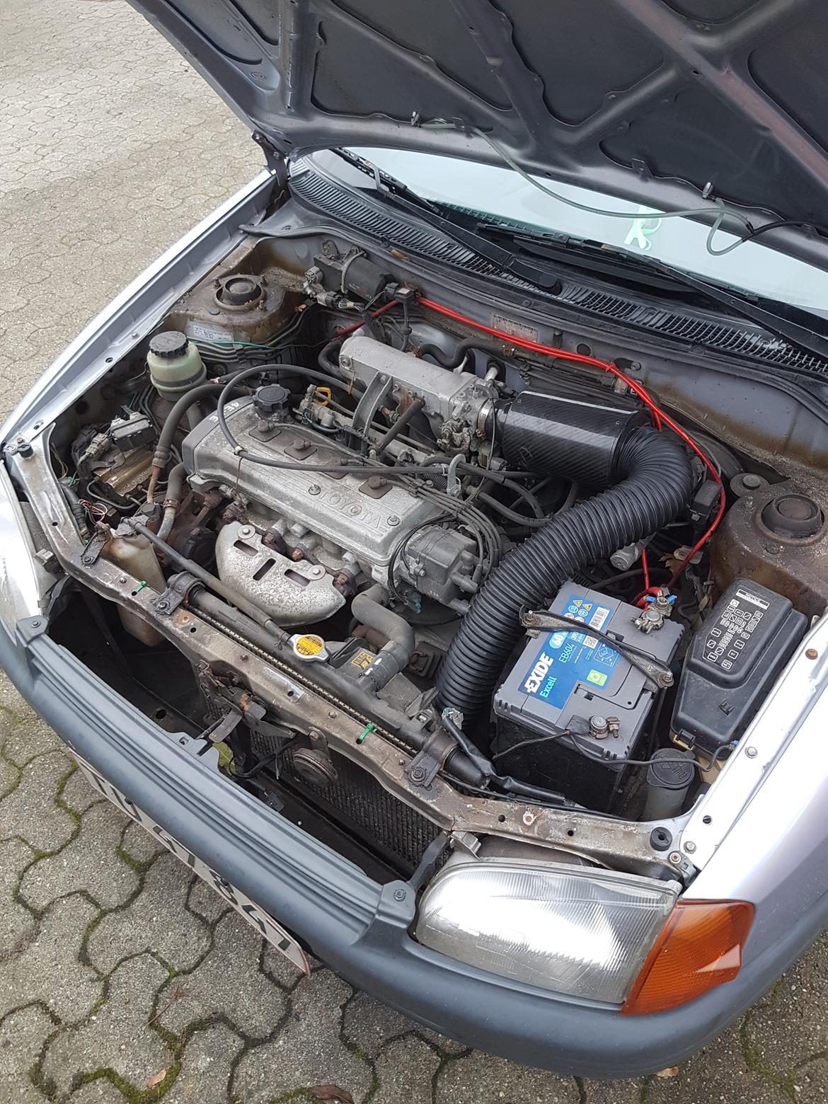 Toyota starlet billede 10