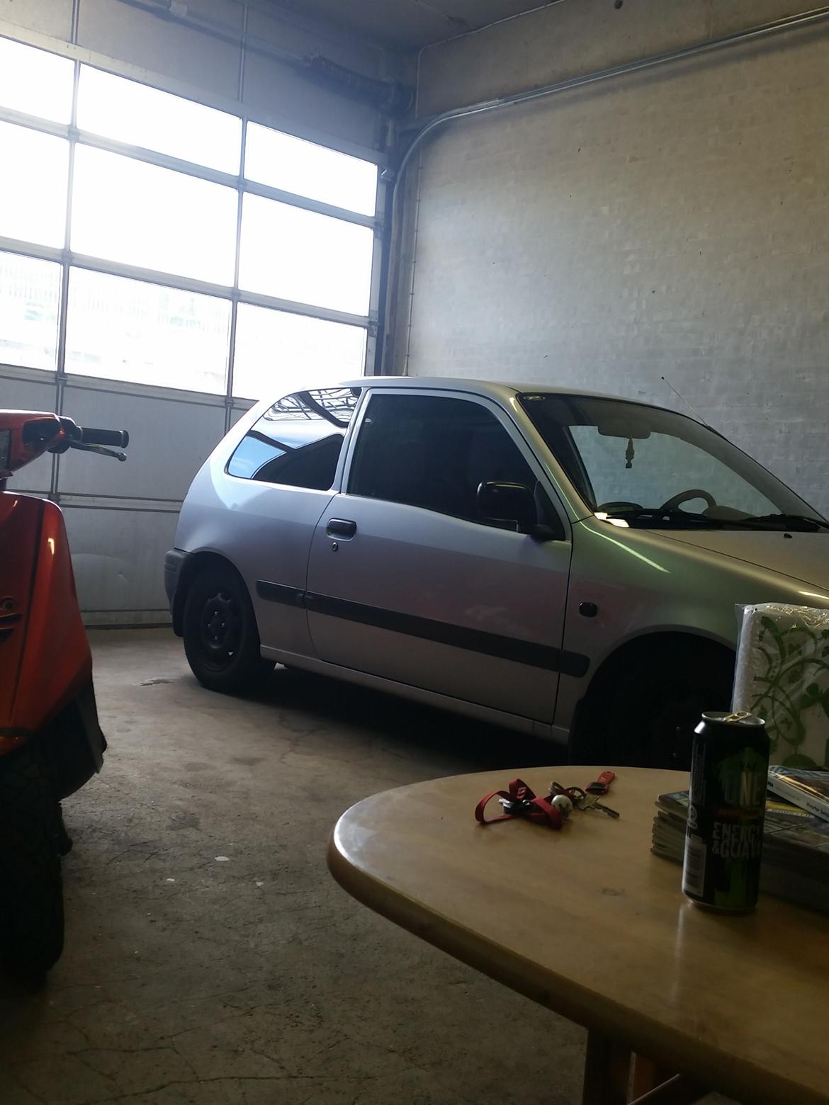 Toyota starlet billede 13