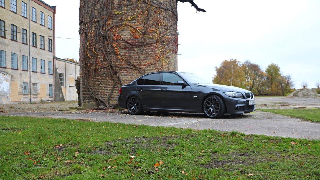 BMW e90 330d lci M-sport billede 3