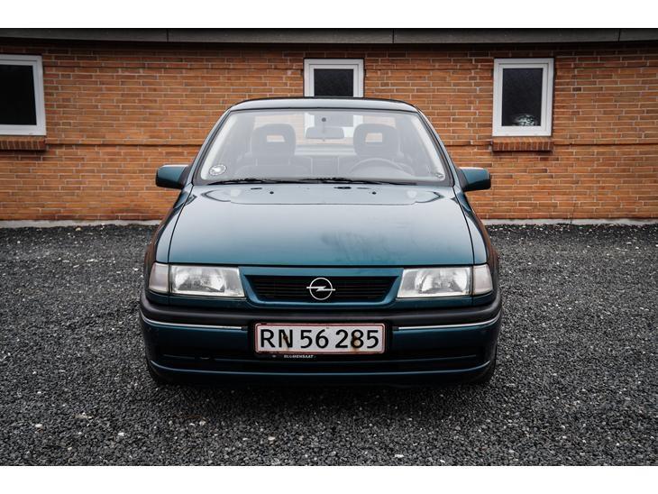 Opel vectra a billede 1