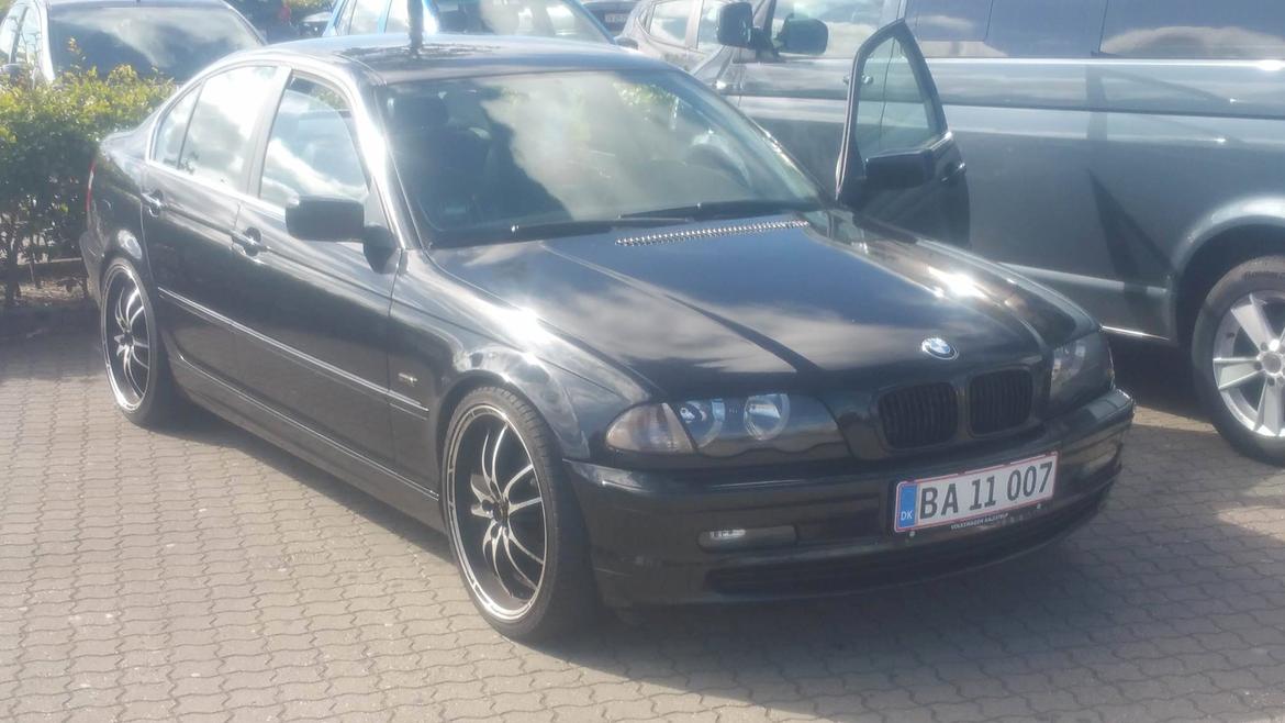 BMW E46 320i 150hk. PFL.  billede 7