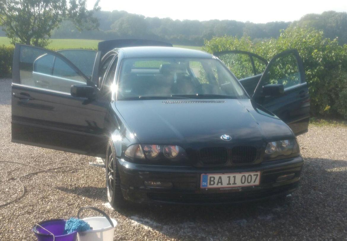 BMW E46 320i 150hk. PFL.  - handwash only! billede 8
