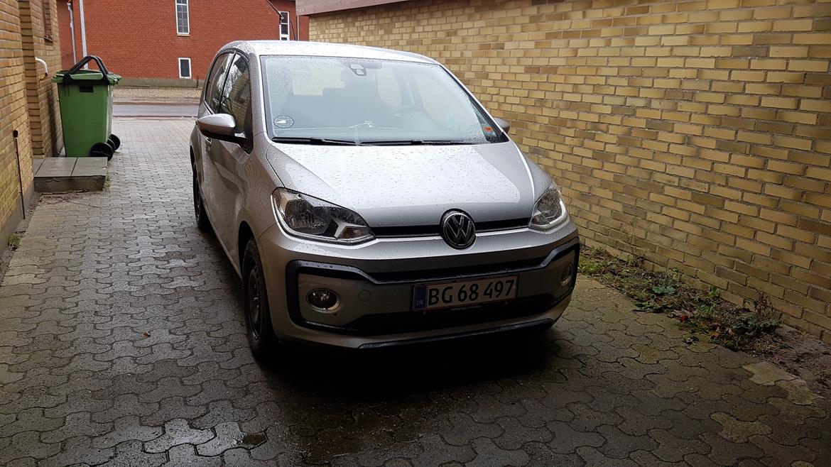 VW HIGH UP! billede 2