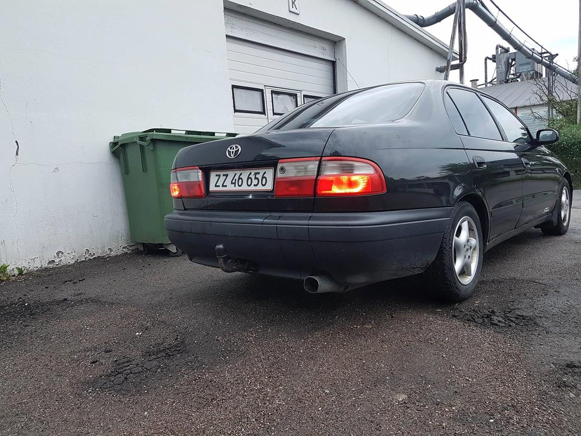 Toyota Carina E billede 6