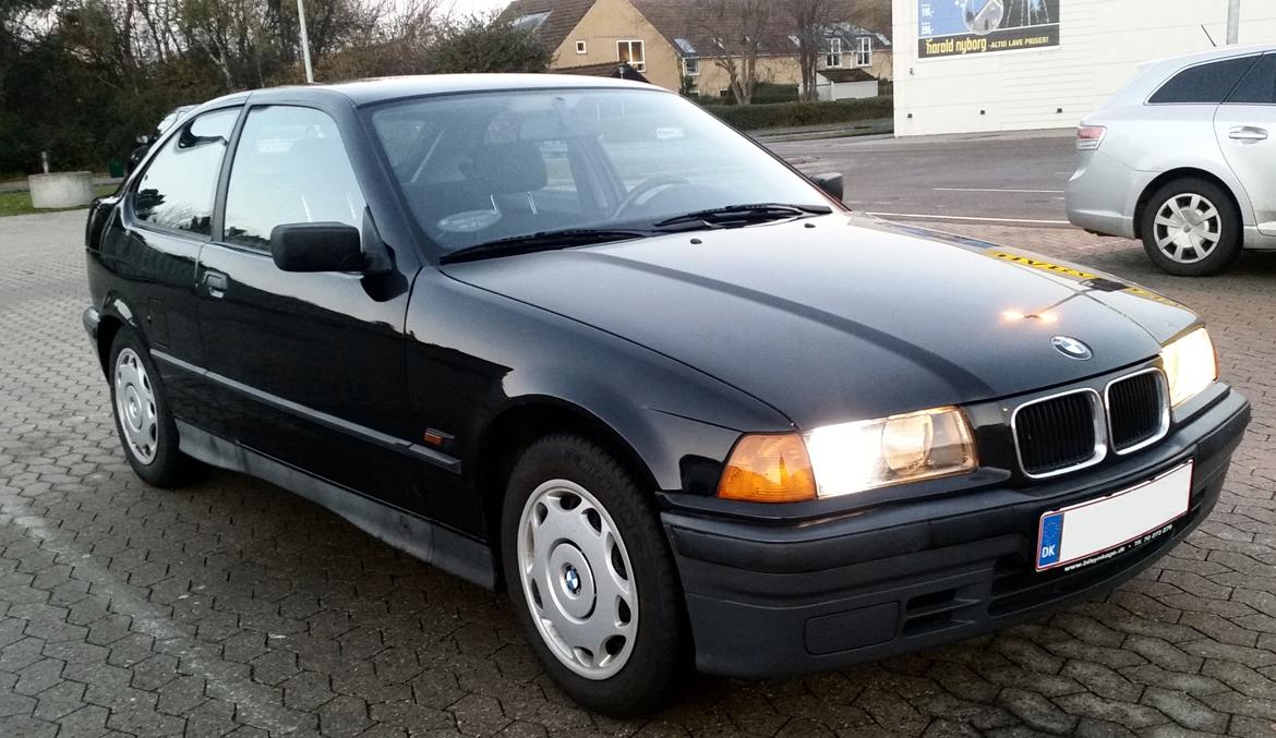 BMW 316i Compact E36 / 5 billede 4