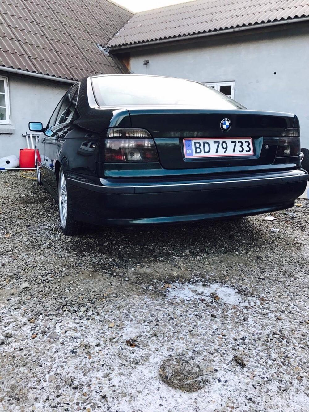 BMW E39  520i billede 1