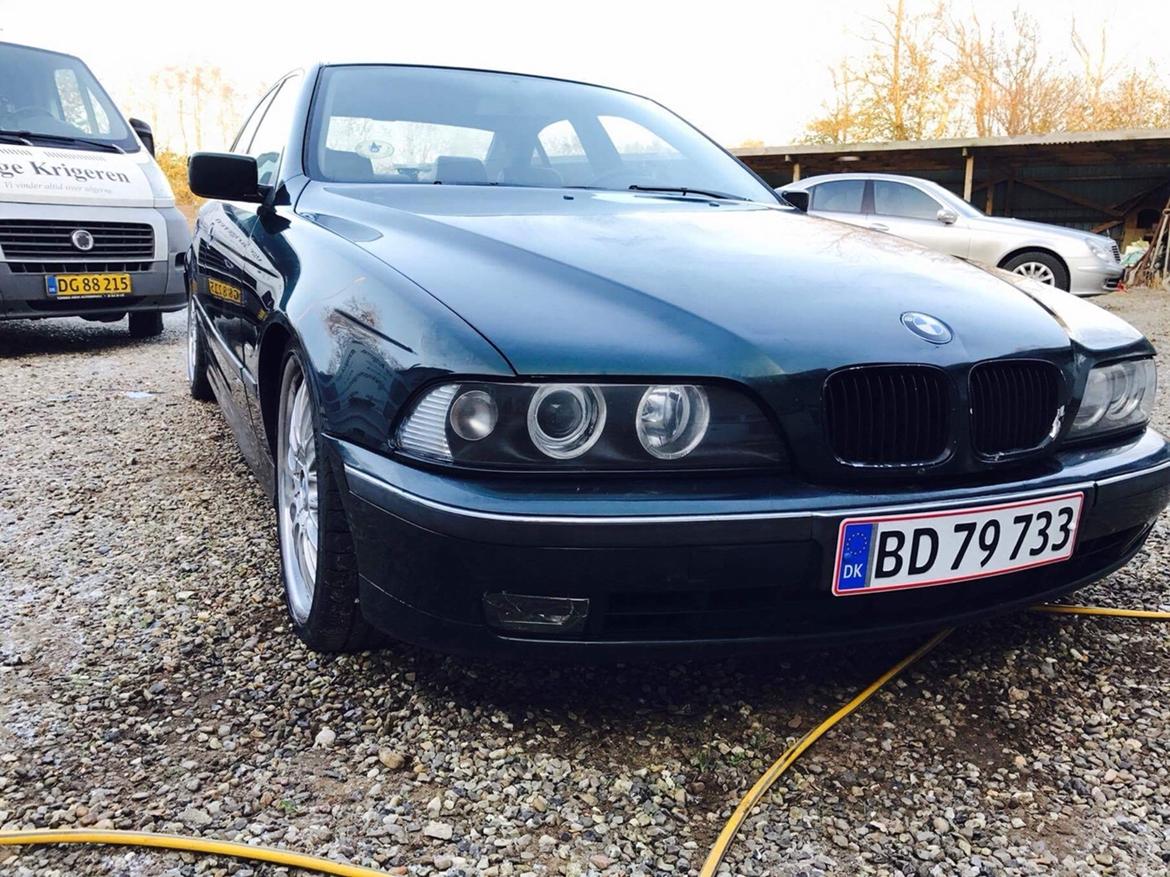 BMW E39  520i billede 8