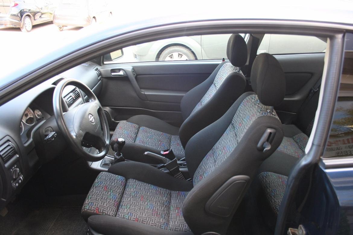 Opel Astra G Coupé MkIV 2.2 16V Bertone Edition billede 3
