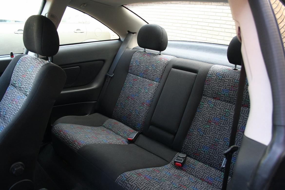 Opel Astra G Coupé MkIV 2.2 16V Bertone Edition billede 4