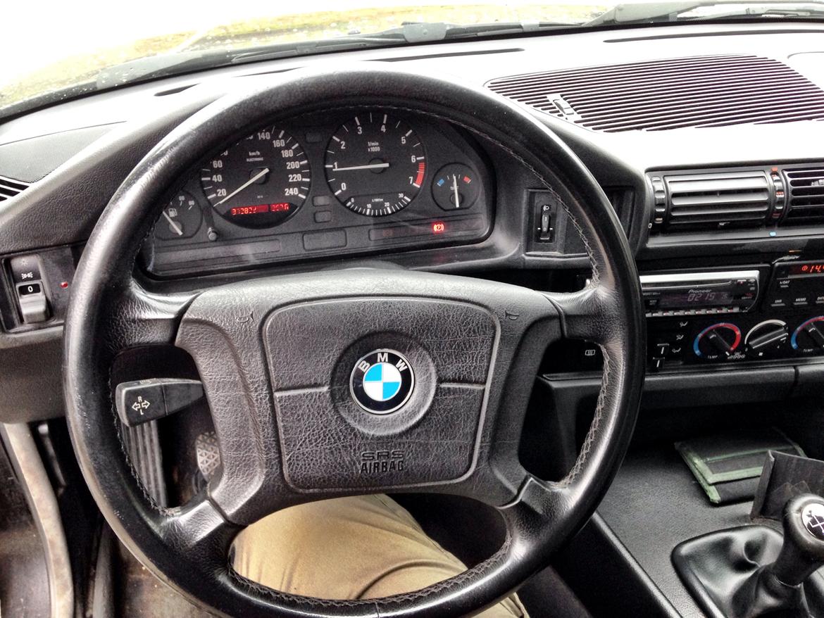 BMW E34 518i billede 15