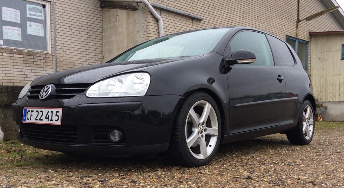 VW Golf V billede 1