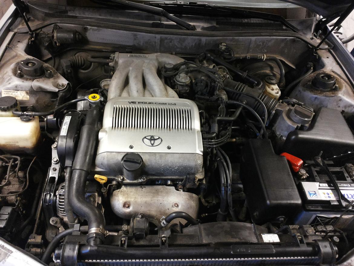 Toyota Camry GX 3000 V6 Aut billede 17