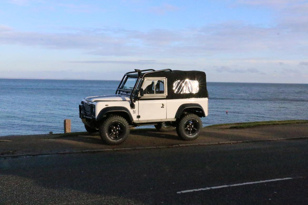 Land Rover 90 V8 softtop billede 15