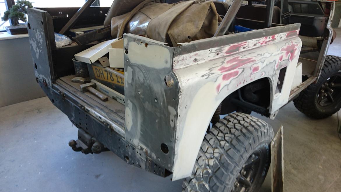 Land Rover 90 V8 softtop billede 18