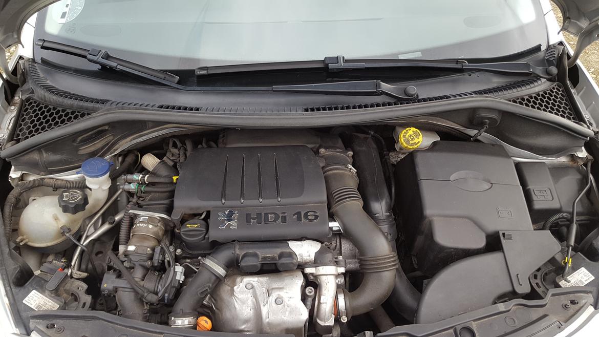 Peugeot 207 billede 14