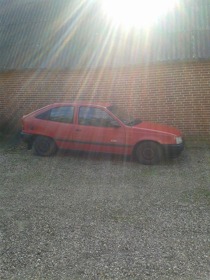 Opel Kadett E 1.4i billede 1