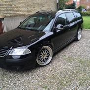 VW Passat 3BG