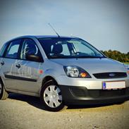 Ford Fiesta Ambiente *Bumle*