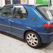 Peugeot 306 GTI6