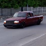 Ford Ranger LOWRIDER