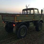 Mercedes Benz UNIMOG