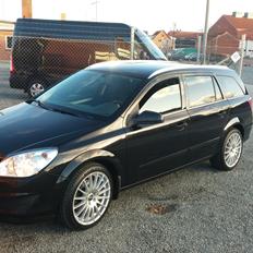 Opel Astra 1.9 CDTi Enjoy Wagon