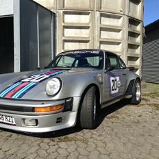 Porsche 911 ( 930) 3.0 TURBO 