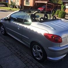 Peugeot 206 CC Griffe Aut. 