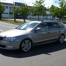 Skoda Superb Combi