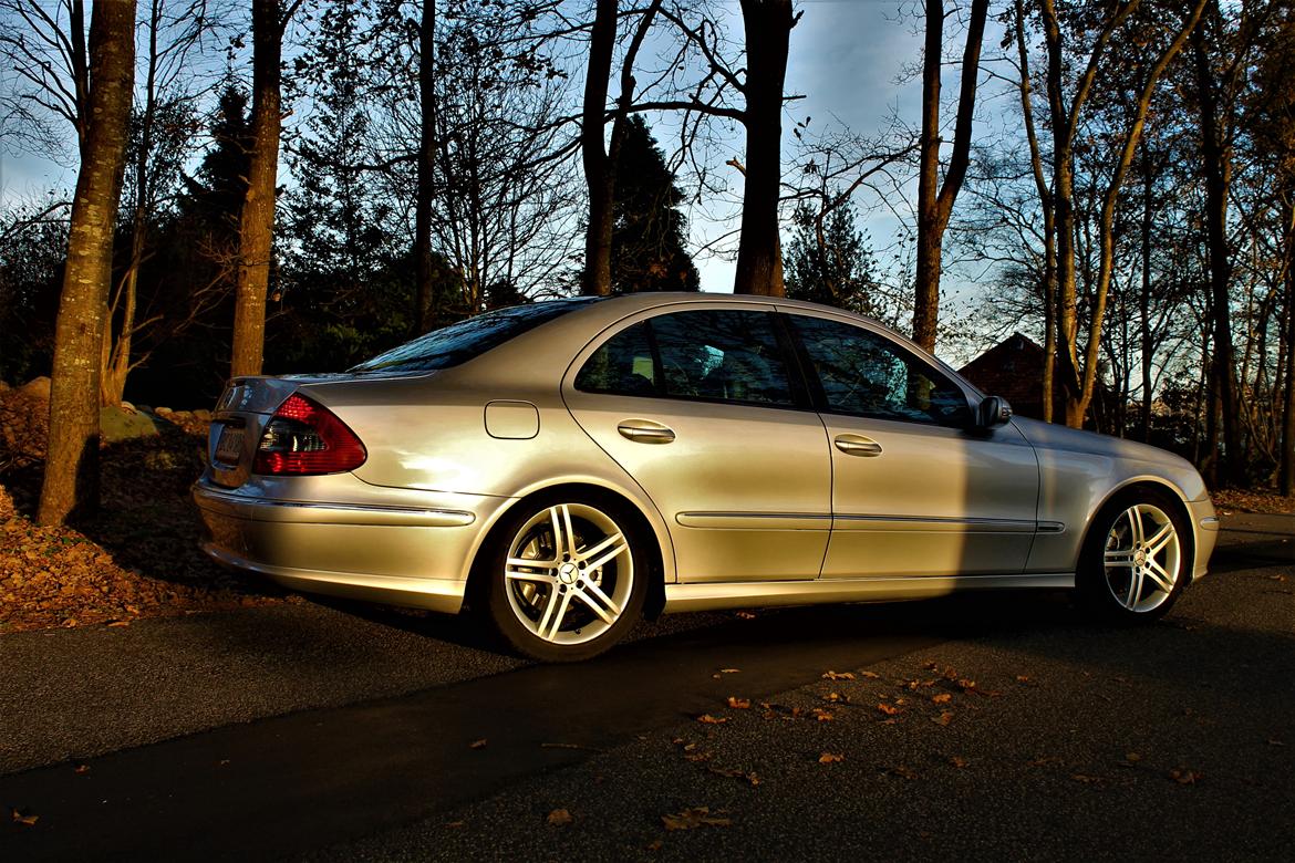 Mercedes Benz W211 E320CDI Avantgarde billede 4