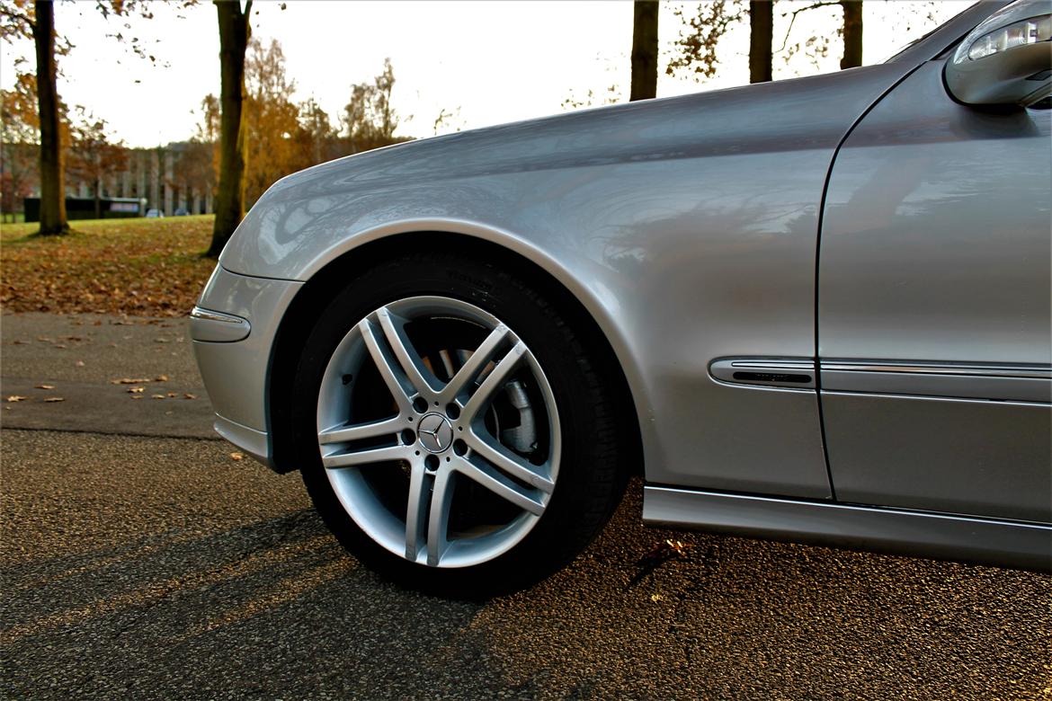 Mercedes Benz W211 E320CDI Avantgarde billede 13